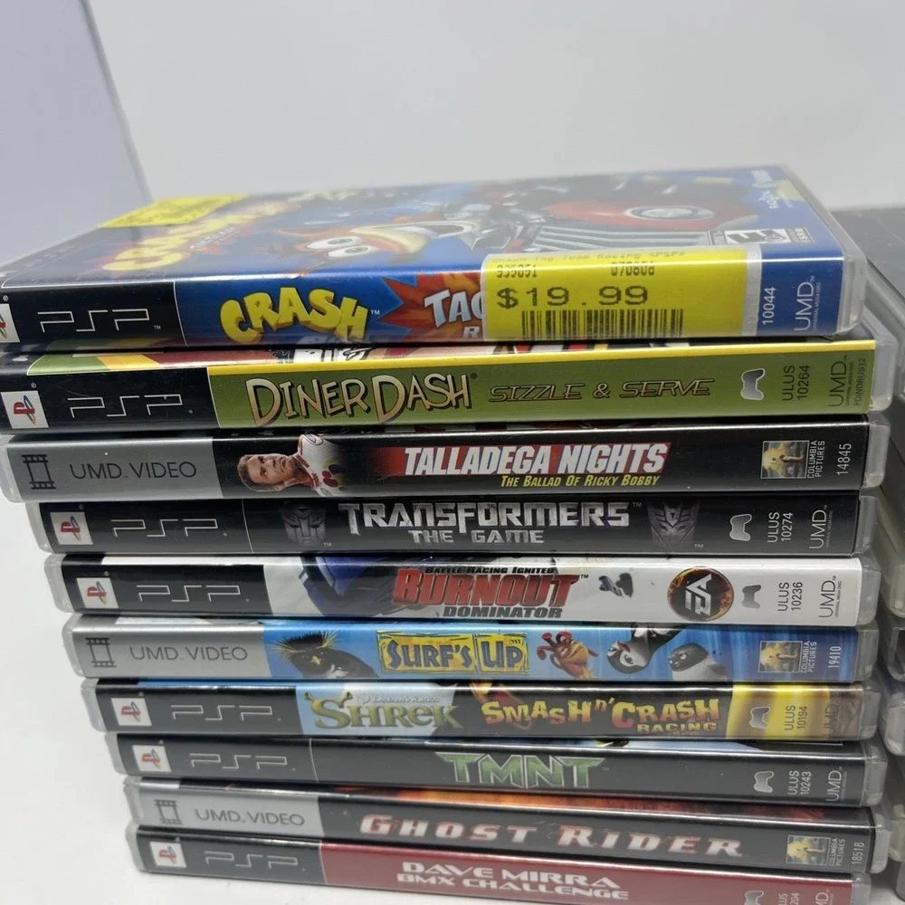 Lot of 19 Sony PSP Empty Game Cases With manuals *NO GAMES! OEM